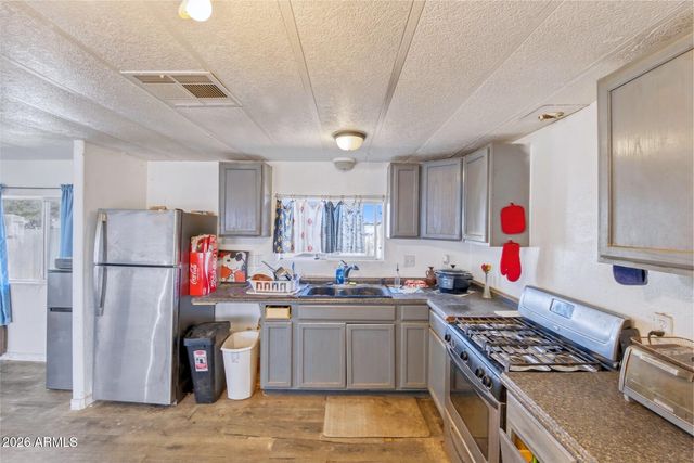 4989 E KEVIN Street, Sierra Vista, AZ 85650