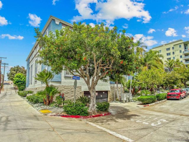 1756 Essex St. 311, San Diego, CA 92103