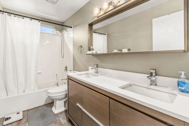 1756 Essex St. 311, San Diego, CA 92103