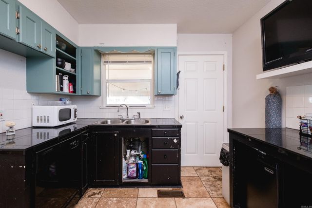 73 Purdue Circle, Little Rock, AR 72204