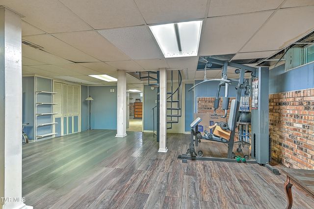 2405 Melborne Drive, Johnson City, TN 37601
