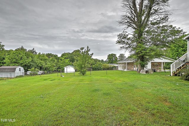 2405 Melborne Drive, Johnson City, TN 37601