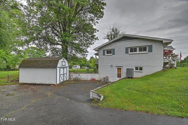2405 Melborne Drive, Johnson City, TN 37601