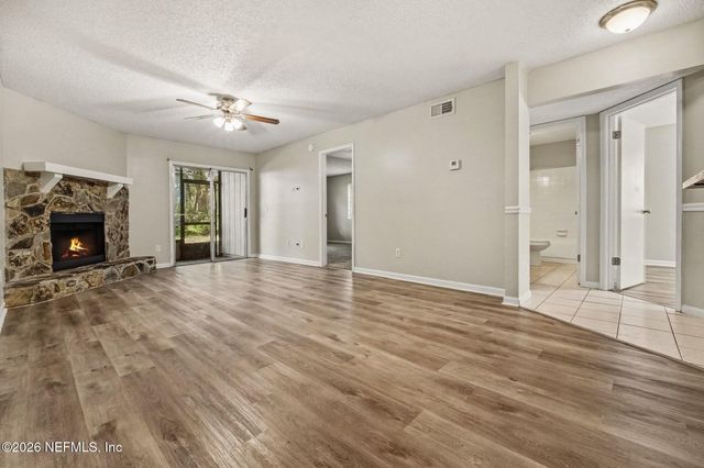 3270 RICKY Drive 304, Jacksonville, FL 32223