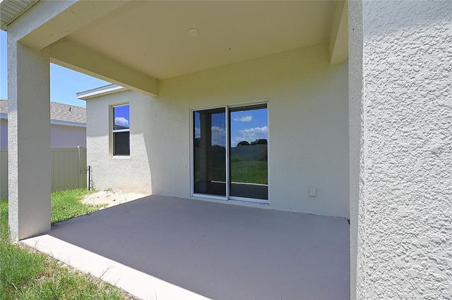 685 CROWN ROSE DRIVE, Eagle Lake, FL 33839