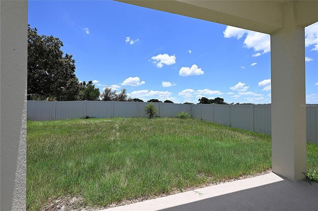 685 CROWN ROSE DRIVE, Eagle Lake, FL 33839