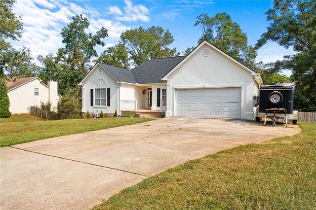 386 Waterfront Drive, Mcdonough, GA 30253