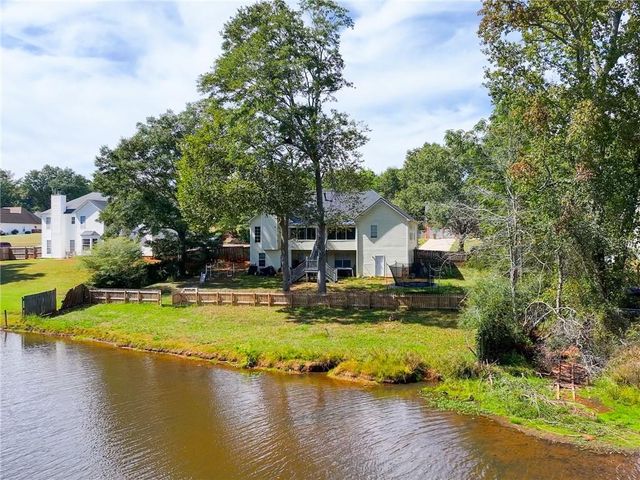 386 Waterfront Drive, Mcdonough, GA 30253