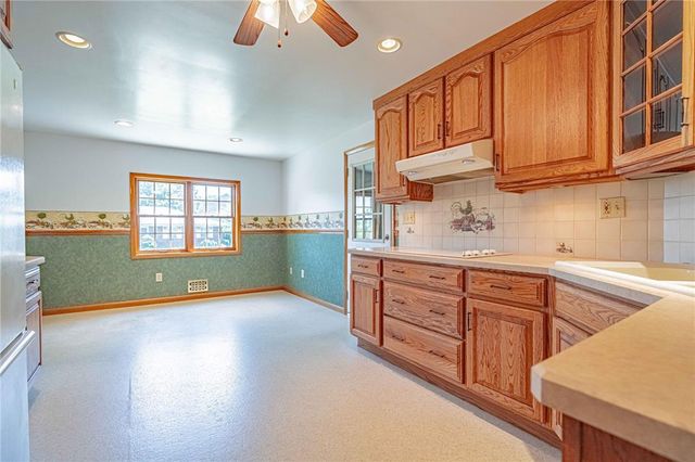 4165 East Texas Road, Allentown City, PA 18103