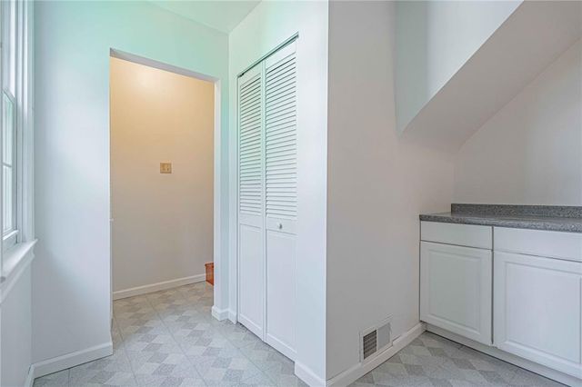 4165 East Texas Road, Allentown City, PA 18103