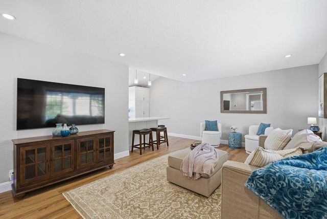 807 Colleen Drive, San Jose, CA 95123