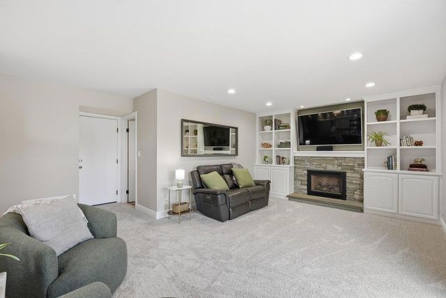 807 Colleen Drive, San Jose, CA 95123