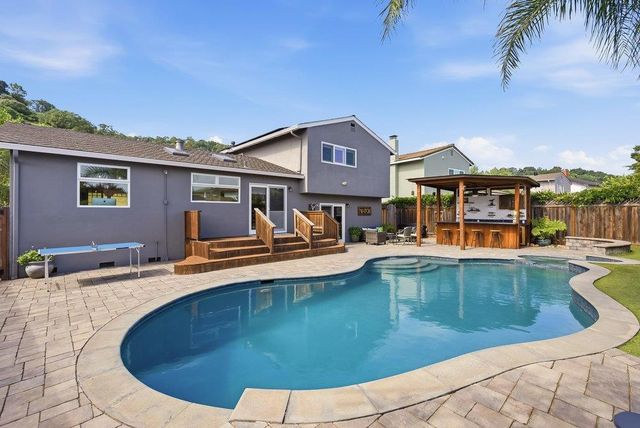 807 Colleen Drive, San Jose, CA 95123