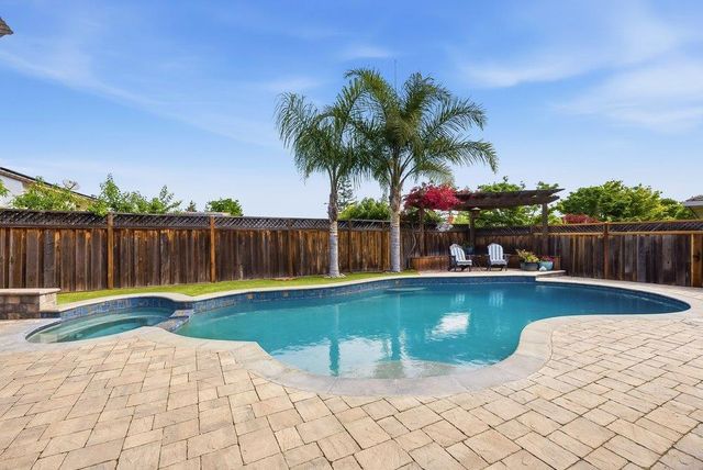 807 Colleen Drive, San Jose, CA 95123