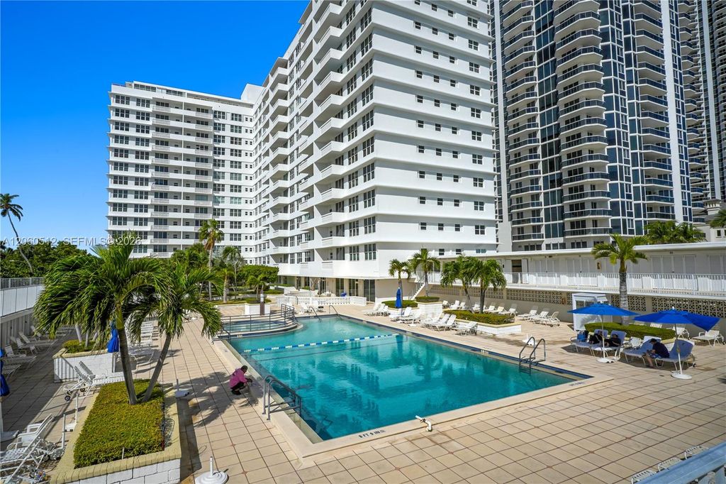 4747 Collins Ave 201, Miami Beach, FL 33140