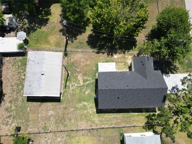315 E Orville Street, Wills Point, TX 75169