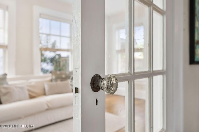 1410 EDGEWOOD Avenue S, Jacksonville, FL 32205