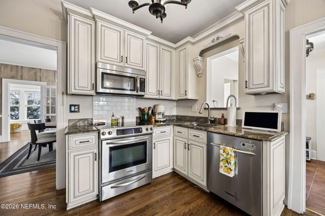 1410 EDGEWOOD Avenue S, Jacksonville, FL 32205