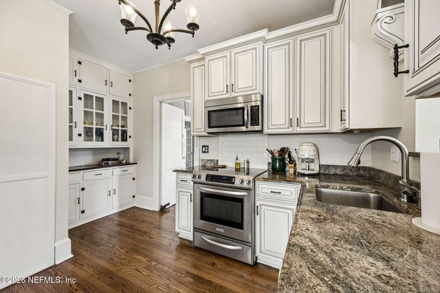 1410 EDGEWOOD Avenue S, Jacksonville, FL 32205