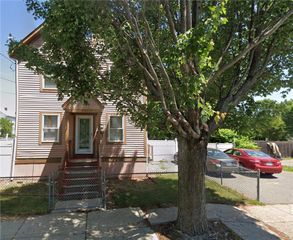 301 Blackstone Street, Providence, RI 02907