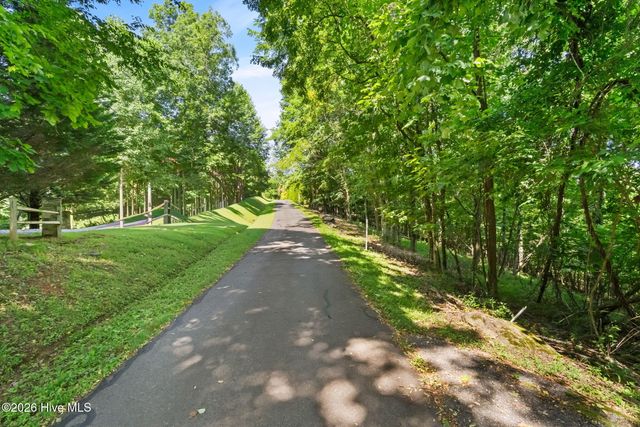 46 Buck Ridge Drive, Murphy, NC 28906