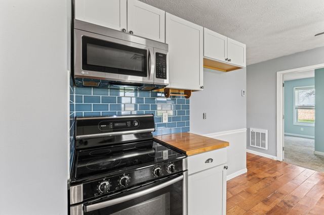 4716 Old Clifton Road 4716 Old Clifton Road, Springfield, OH 45502