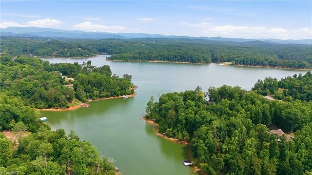 234 Williams Farm Road, Wilkesboro, NC 28697