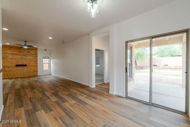 4542 W STONEMAN Drive, Phoenix, AZ 85086