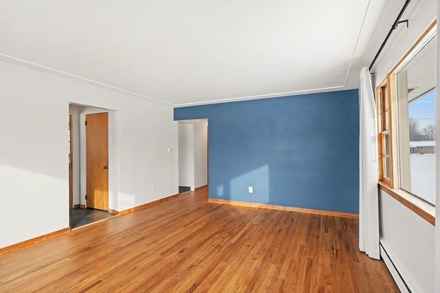 2709 Midland Road, Bay City, MI 48706