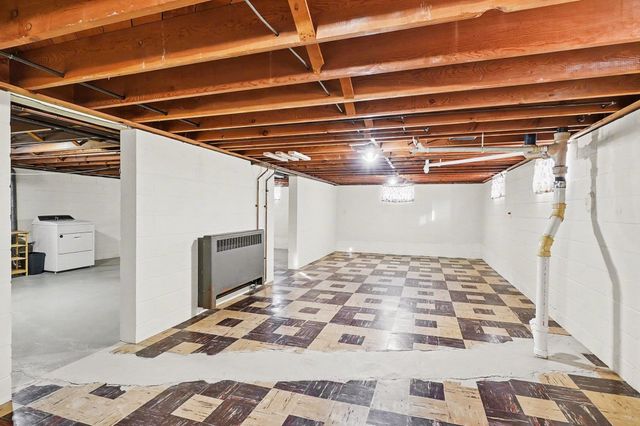 2709 Midland Road, Bay City, MI 48706