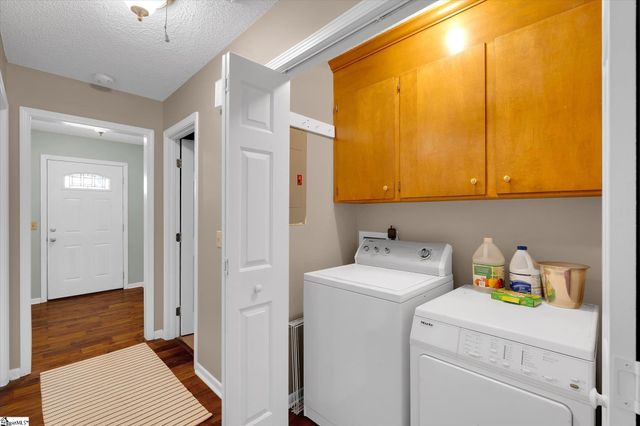 124 Bendingwood Circle, Taylors, SC 29687