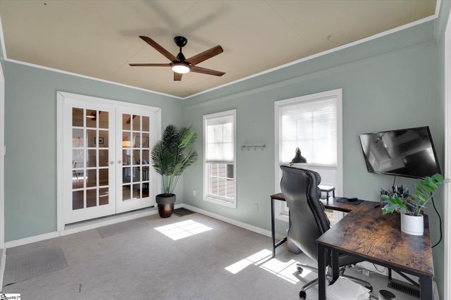 124 Bendingwood Circle, Taylors, SC 29687