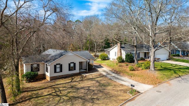 124 Bendingwood Circle, Taylors, SC 29687