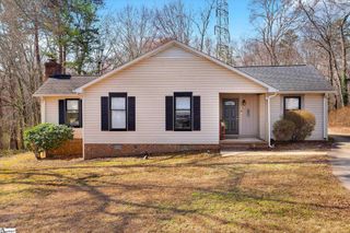 124 Bendingwood Circle, Taylors, SC 29687
