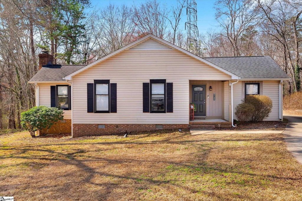 124 Bendingwood Circle, Taylors, SC 29687