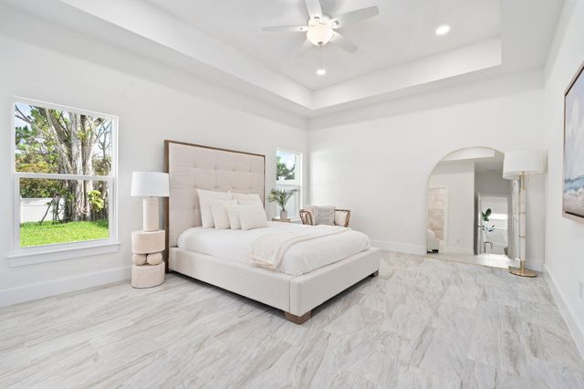 1004 SW 35th Street, Palm City, FL 34990