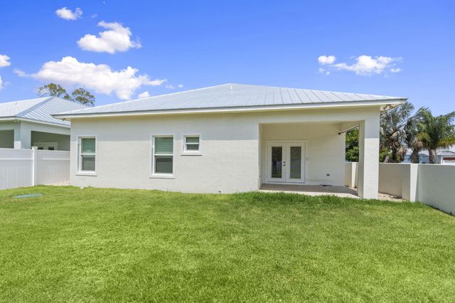 1004 SW 35th Street, Palm City, FL 34990