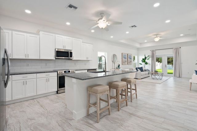 1004 SW 35th Street, Palm City, FL 34990