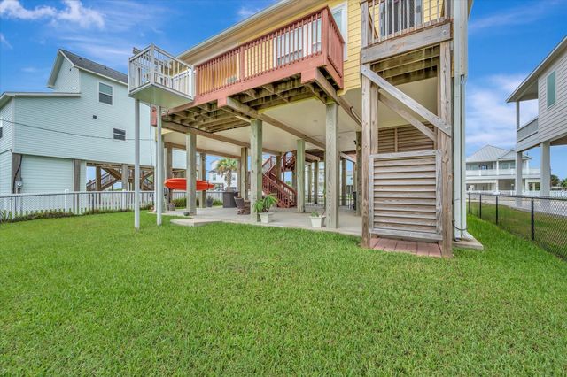 23111 Miramar Circle, Galveston, TX 77554