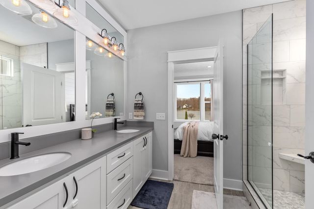 6317 Eaglewood Drive, Hudsonville, MI 49426