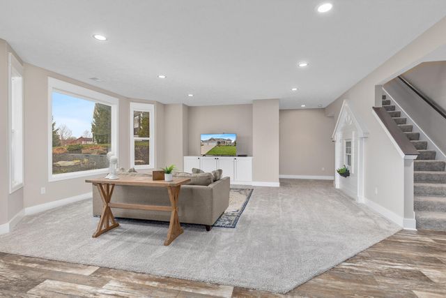 6317 Eaglewood Drive, Hudsonville, MI 49426