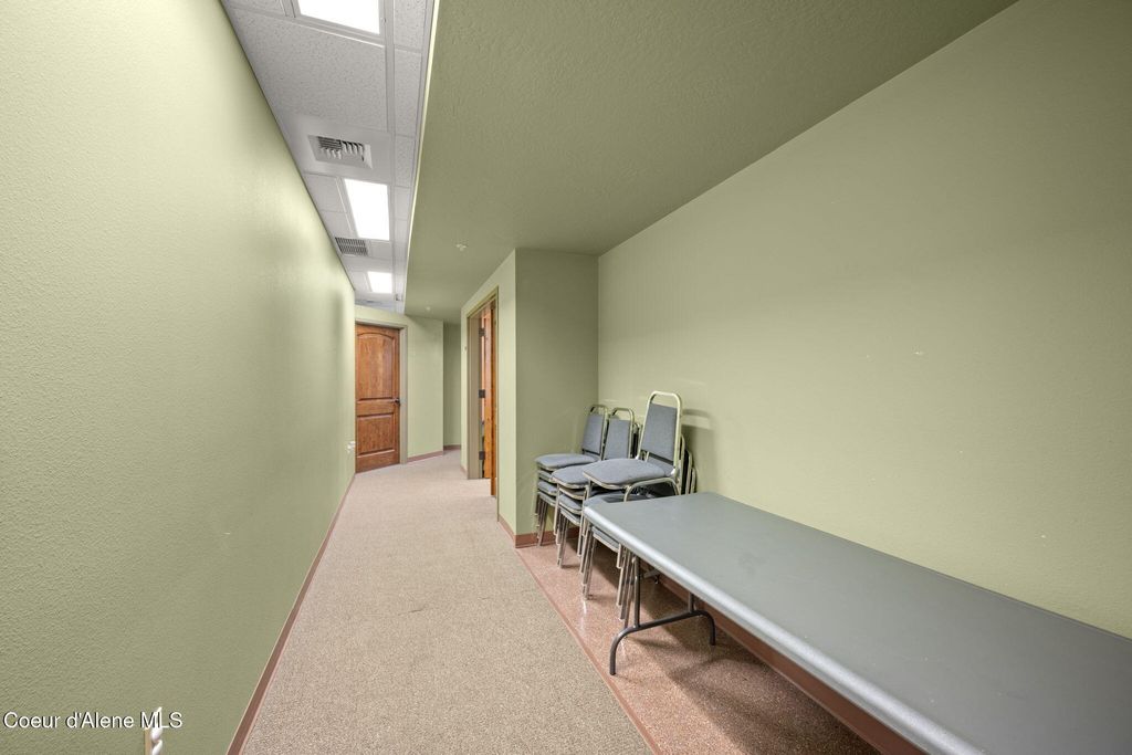 8052 Main St, Rathdrum, ID 83858 photo 17