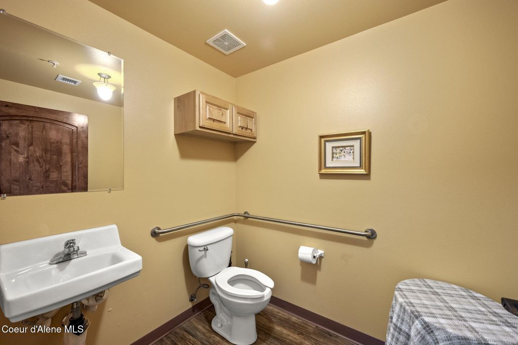 8052 Main St, Rathdrum, ID 83858 photo 31