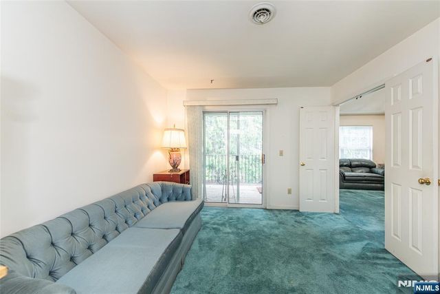 20 Collura Lane K087, Clifton, NJ 07012
