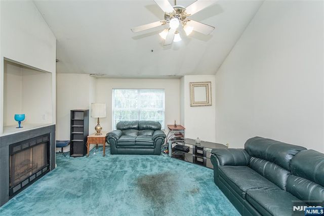 20 Collura Lane K087, Clifton, NJ 07012