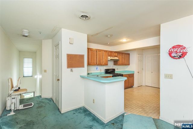 20 Collura Lane K087, Clifton, NJ 07012