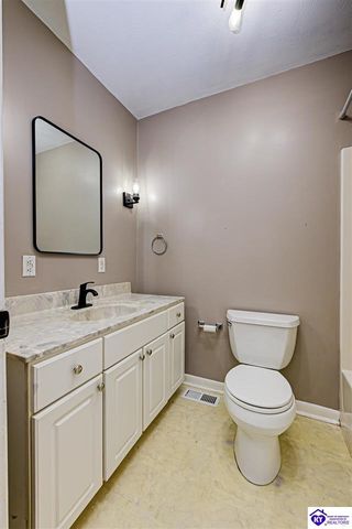 210 Alexander Drive, Elizabethtown, KY 42701