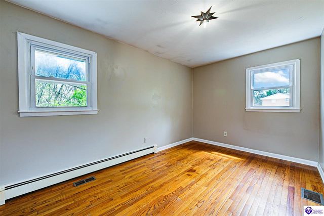 210 Alexander Drive, Elizabethtown, KY 42701