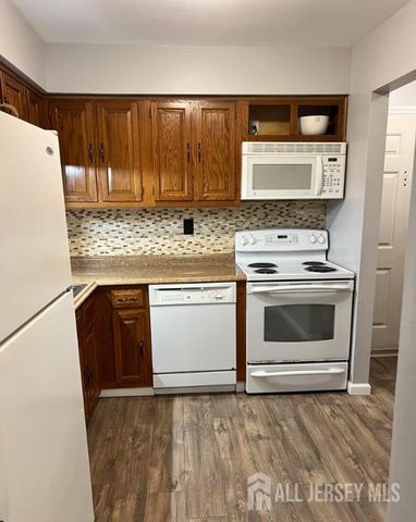 604 Wellington Place, Aberdeen, NJ 07747