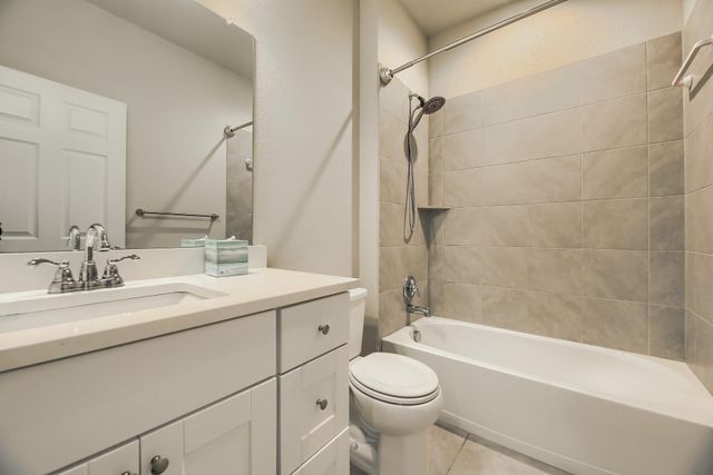 108 Flexus LN, Liberty Hill, TX 78642